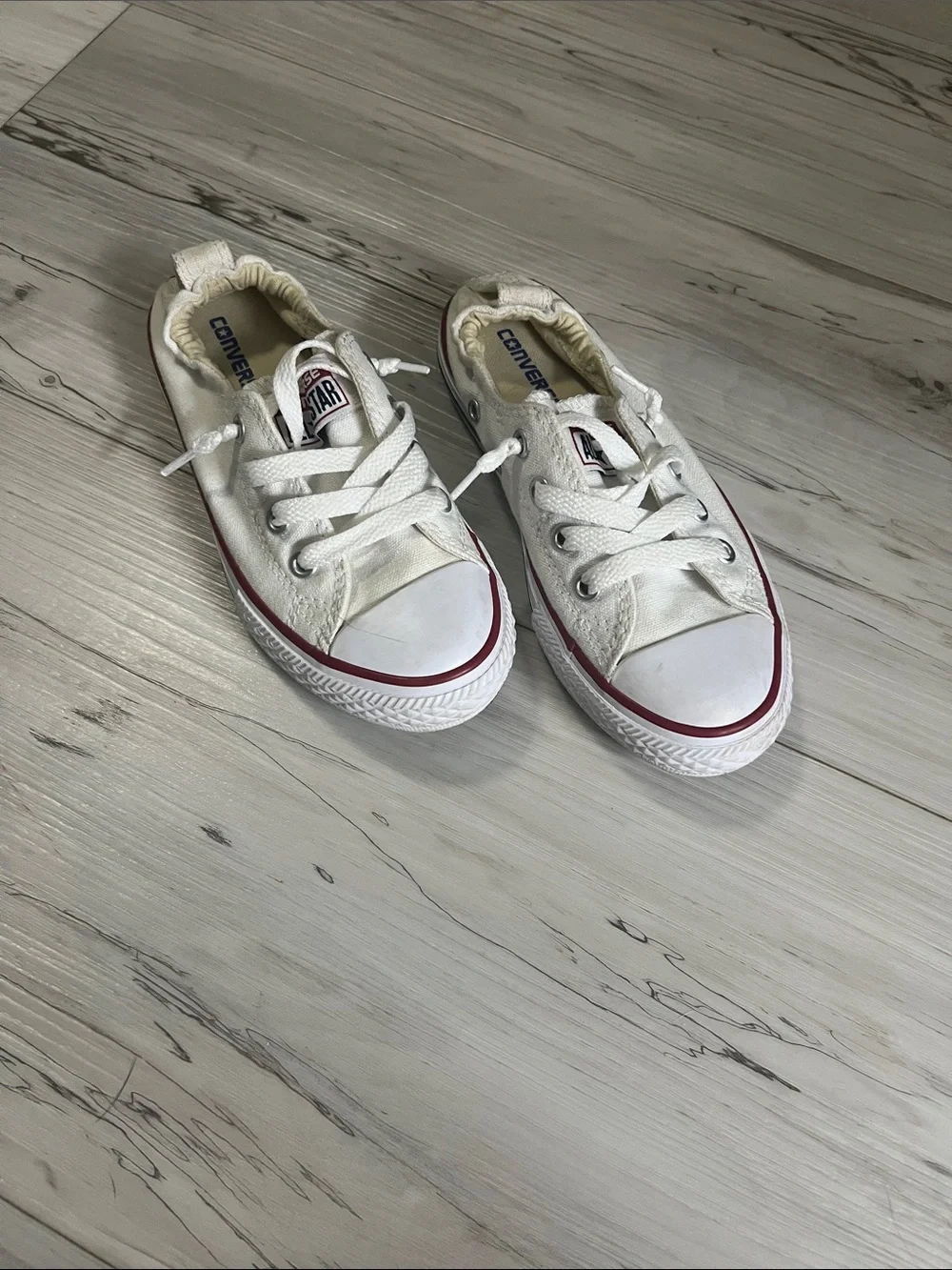 Converse Kids Low Top Sneakers in White with Red Stripe